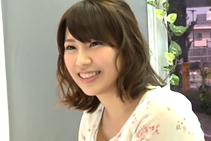 【MM号】安田美沙子似！ゼミで一番可愛い女友達と2人きりでドキドキの混浴。